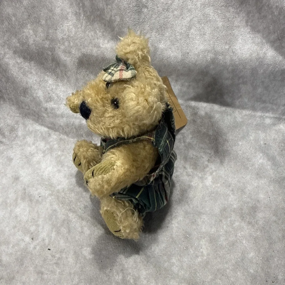 Boyds Bear Becky with Green Plaid Overalls and Hair Bow Tan NTW